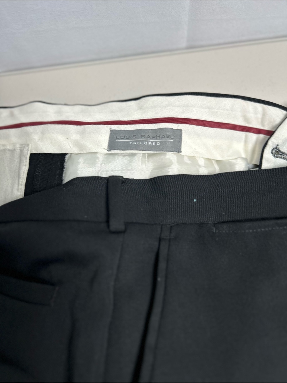 Men's Black Dress Pants - Classic Straight Fit 40X32 - Picture 6 of 16
